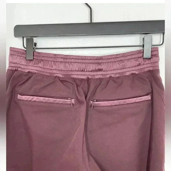 Lululemon &go Take You There Trouser Women’s Size 8 Burgundy - Picture 7 of 7